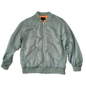 LOVE TREE Olive Jacket Size Medium two pockets + one pocket on the left arm NEW